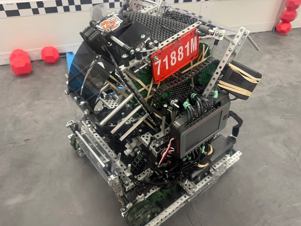 Left Facing Robot Front Photo